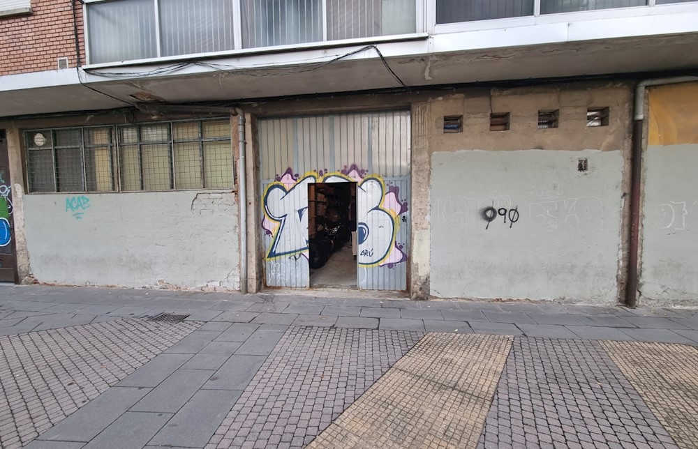 Foto de inmueble: CALLE COMPOSTELA