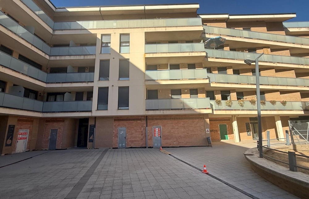 Foto de inmueble: LOCAL DE 90 M²